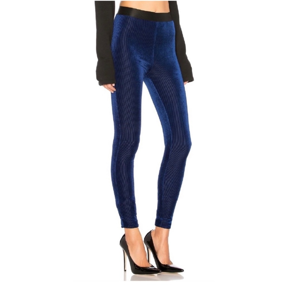 ▪️Lovers & Friends Clair Blue Ribbed Velvet Leggings S